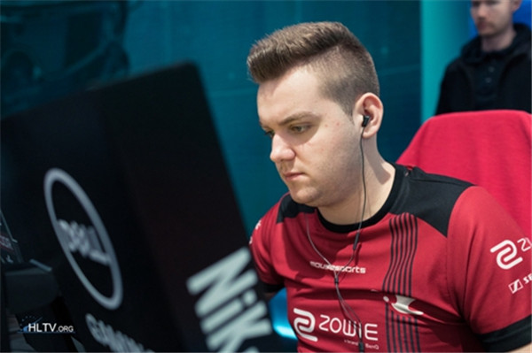 Mouz 和 Vitality 将以半决赛开始 IEM Dallas 2025 季后赛