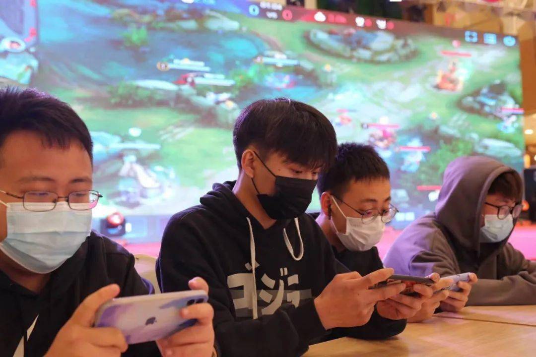 Team WE 教练：我们哪方面都不如TES，努力训练吧